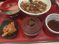 -食其家·牛丼咖喱(中环百联店)