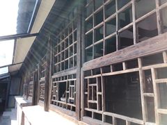 -瓦厂酒店