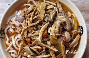 Homestyle Noodles in Sauce