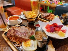 -许榴香西餐厅(台东步行街店)
