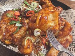 -BHC炸鸡(明洞总店)