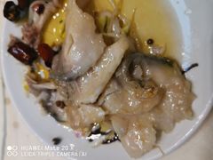-鑫巴蜀小镇 · 水煮鱼专研店(玉桥店)