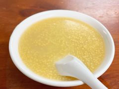 小米粥-宝瑞门钉肉饼店