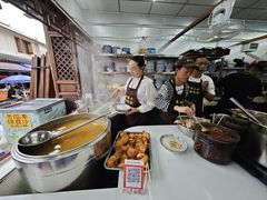 -巍山𤆵肉饵丝