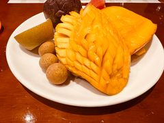 -荣誉国际酒店-云顶旋转餐厅