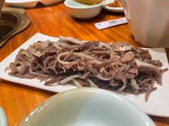 -一群羊手扒肉·火锅·早茶(远东公寓店)