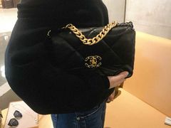 -Chanel(德基广场店)