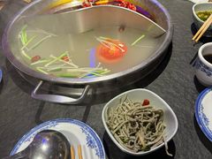 -来涮蜀鲜货火锅串串香(菜市口店)