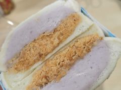 芋泥肉松三明治-沁屋面包店(人民东路店)