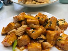 -车之谷·汽车文化主题餐厅(汽开店)