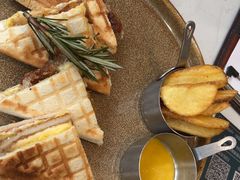 -西语·炭烧牛排(卓越中寰店)