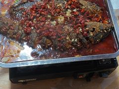 -老街烧烤大排档·地道湖北菜·龙虾馆(汉口火车站店)