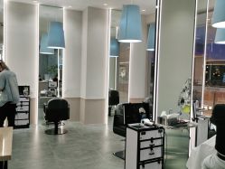 -Mentor Hair Salon