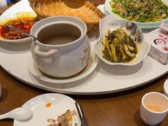 -万重锦·人文川菜馆(骡马市店)