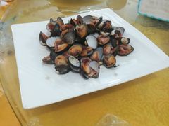 -覃记海鲜美食餐厅