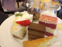 -东方红海鲜百汇(国际大厦店)