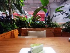 大堂-必胜客(百联又一城店)