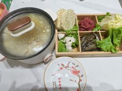 -爱月时月子会所·贝萌店