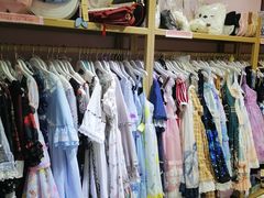 -甜镜物语 LOLITA·汉服·JK制服三坑生活馆(滨江道店)