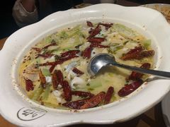 -江渔儿酸菜鱼专门店(明珠广场店)