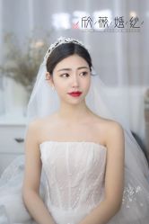 -欣薇婚纱(新源乐汇城店)