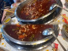 -肖肖酸萝卜鱼火锅(总店)