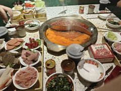 -红九格老火锅(三峡广场店)