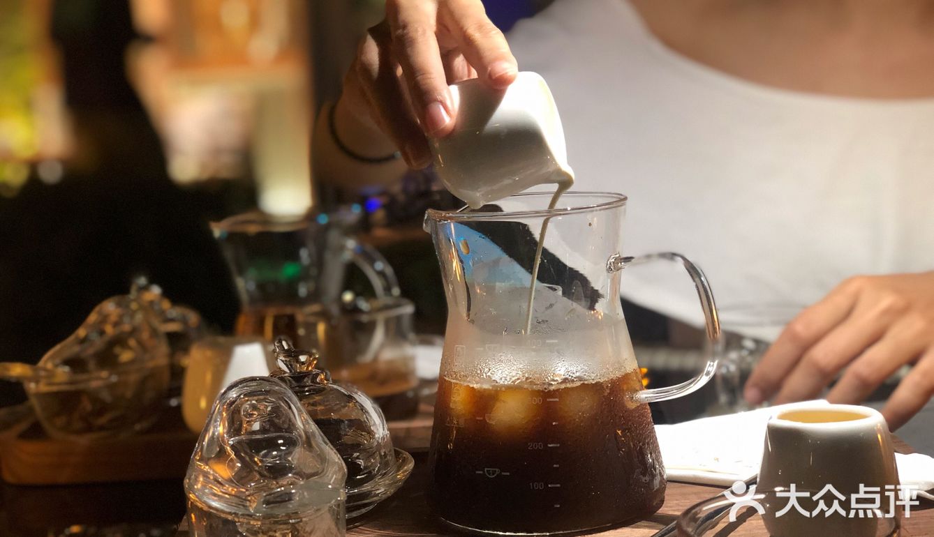 江门城中一隐世茶馆《若柑年后》欣赏日与月