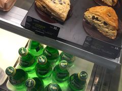 -星巴克(南京新百店)