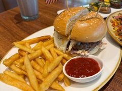 -TIGERS老虎西餐(亦庄店)