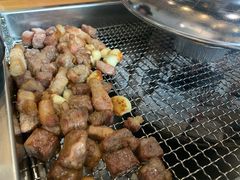-肉甲韩国木炭烤肉(新壹街1店)