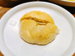 云南鲜花饼-云海肴·云南小炒·汽锅鸡(天津国金汇店)
