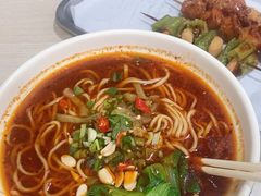 重庆小面-菲哥麻辣烫(贵山小区店)