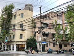 -胡记锅贴·沪上游子老鸭粉丝汤(太原路店)