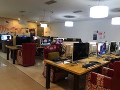 -栈逗电竞馆·胶囊房(萧山旺角城店)