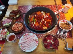 -赵美丽·重庆社区火锅·直营店(火车东站·中豪国际店)