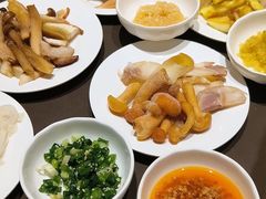 -天宜隆蘑菇宴火锅(石景山旗舰店)