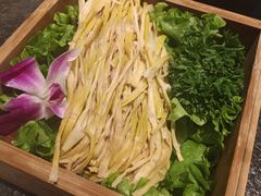 -盡膳口福跷脚牛肉火锅(合生汇购物中心店)