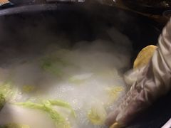 铁锅饼子-船梆煮•蒸汽海鲜·炉火烤肉(五四广场店)