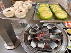 -围炉肉舍丹东海鲜烤肉·烤活鳗(步行街店)