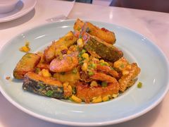 -港丽餐厅(高德置地店)