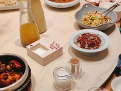 -红樱桃·欢乐餐厅(太原里店)