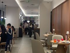 -必胜客(璞丽中心店)