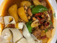 沙湾大盘鸡-塔哈尔·新疆盛宴(城西银泰店)