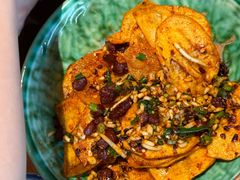 -包整·丝娃娃(一览甲秀楼风景店)