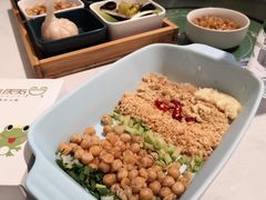-蛙两只美蛙鱼头火锅(恒茂店)