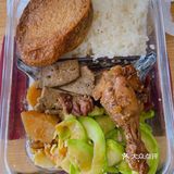 这几天荤菜有煎牛排，翅根，鸡爪，排骨，猪肝