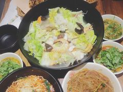 -万记麻辣烫国展总店