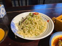 -蓝田九大碗民俗食府(蓝田店)