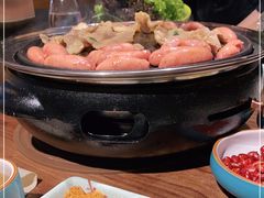 -明洞阿姨·韩式酱蟹烤肉·创意料理(三元桥店)